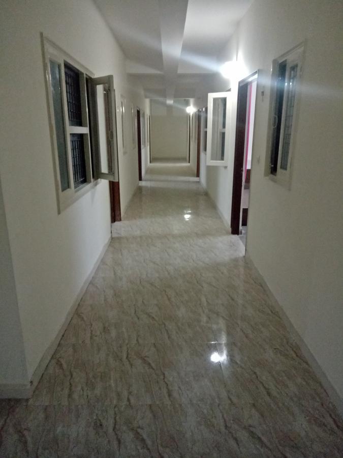 Hotel Nathu Palace Nueva Delhi Exterior foto